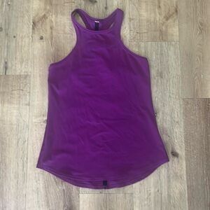 Lululemon high neck tank size 6